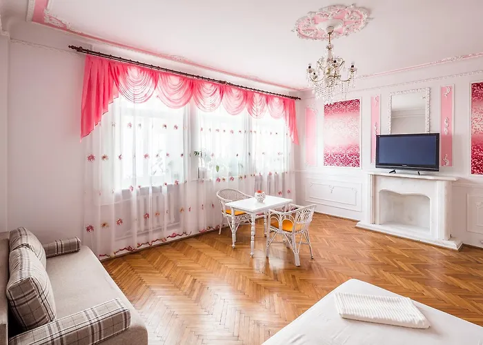 Krakivska Street Lägenhet